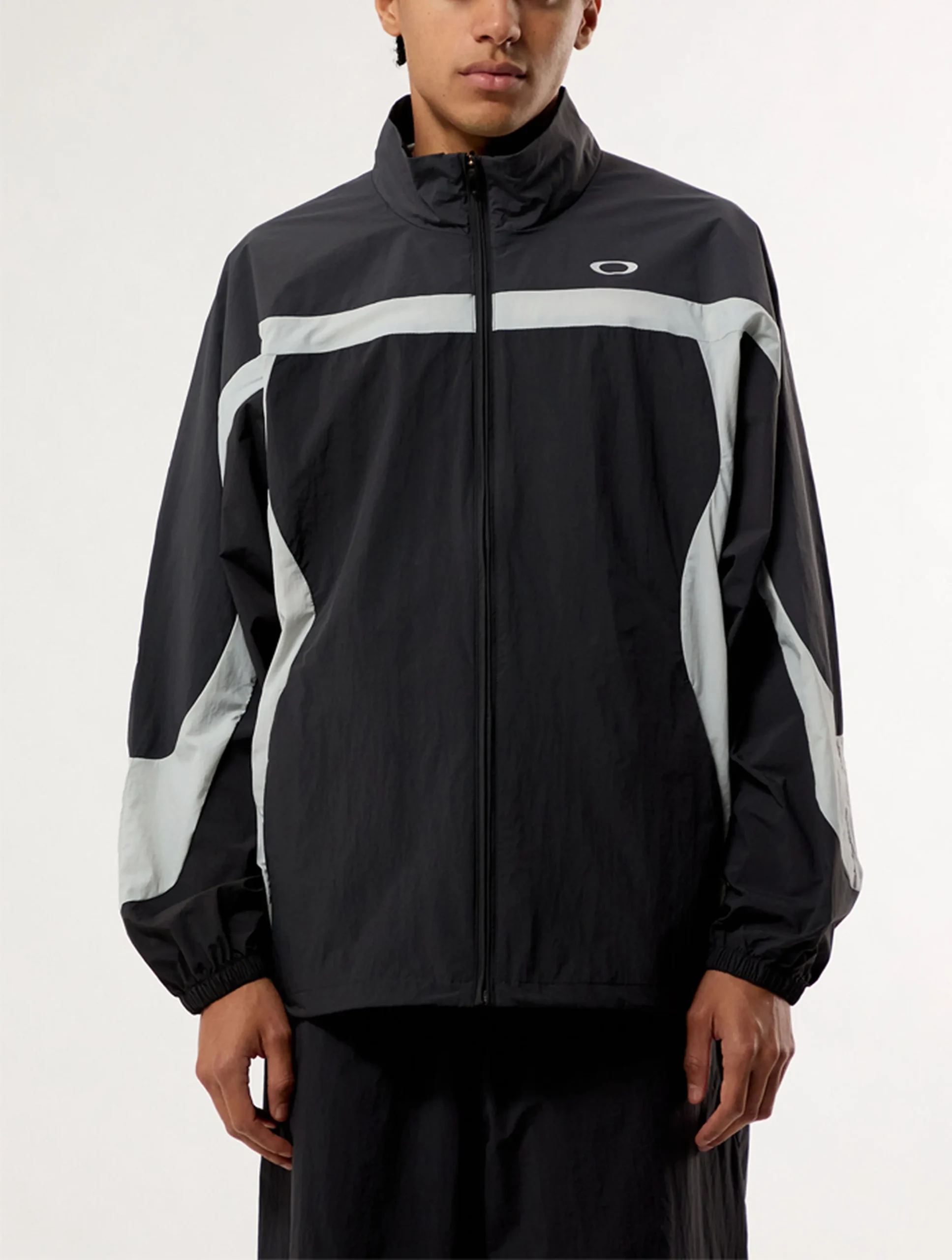 Zip-up jacket detail for custom tracksuit sets