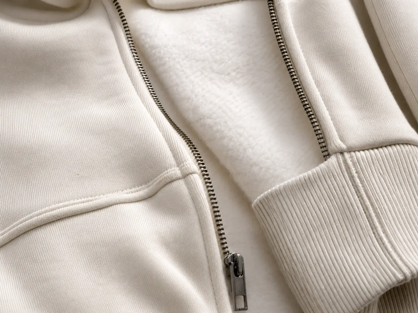 Heavyweight fleece and zipper matching for custom zip-up hoodies