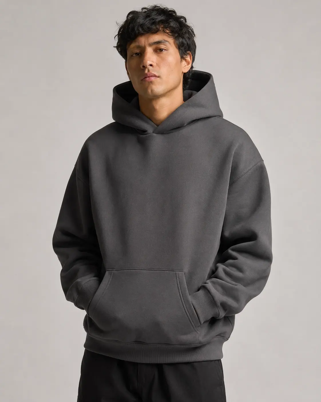Custom heavyweight hoodies manufacturer for streetwear brands