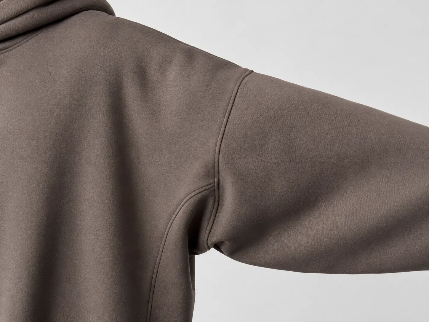 Sleeve and armhole construction for custom oversized hoodie development