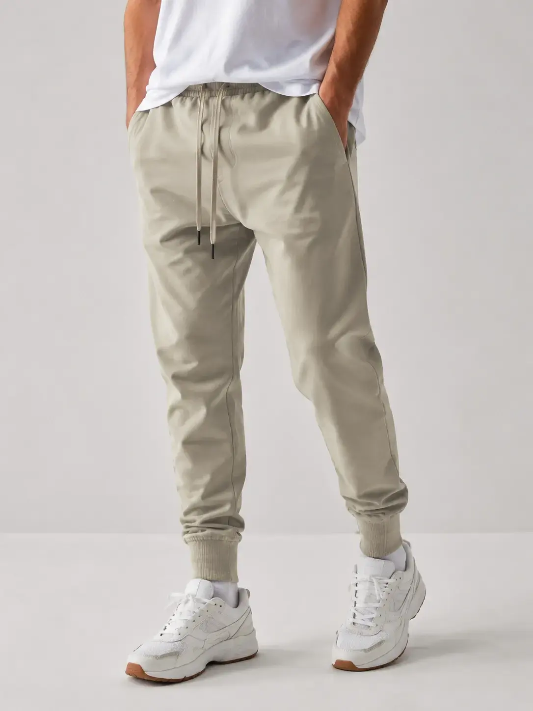 Custom jogger pants manufacturer for streetwear and athleisure brands